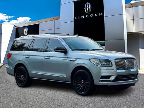 SILVER RADIANCE 2021 Lincoln Navigator RESERVE