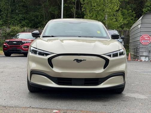 DESERT SAND 2025 Ford Mustang Mach-E PREMIUM