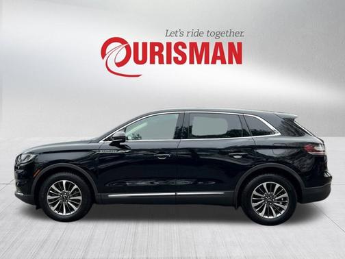 2022 Lincoln Nautilus STANDARD