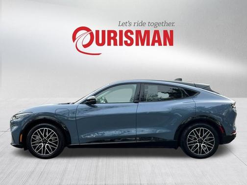 2024 Ford Mustang Mach-E PREMIUM