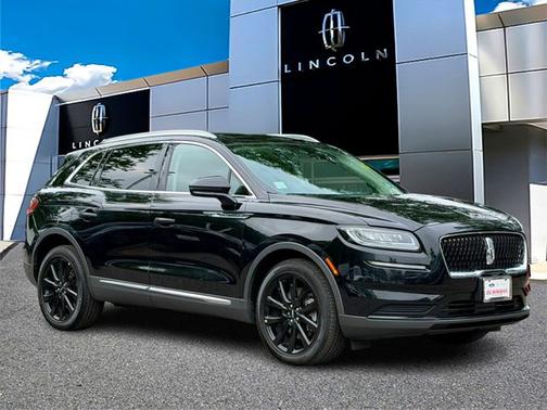 INFINITE BLACK MET CC 2023 Lincoln Nautilus RESERVE