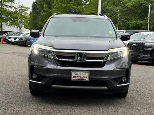 Modern Steel Metallic 2019 Honda Pilot TOURING 7-PASSENGER