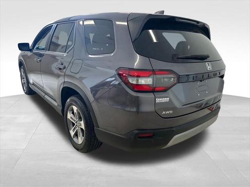 2023 Honda Pilot AWD EX-L 8 Passenger