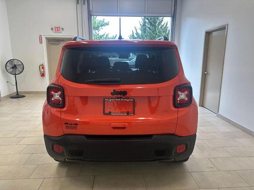 2018 Jeep Renegade Altitude