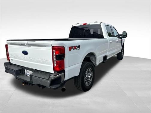 2023 Ford F-350 Lariat