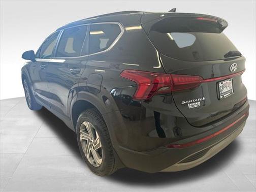 2022 Hyundai SANTA FE SE