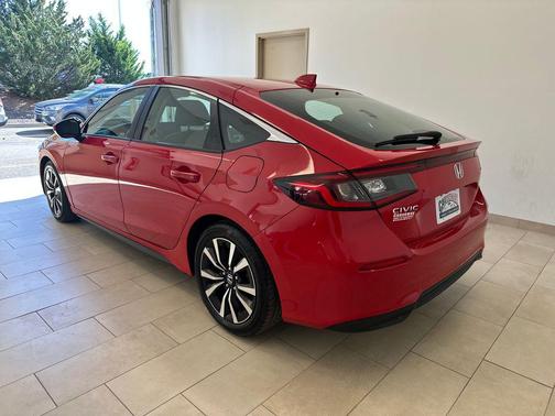 2023 Honda Civic EX-L