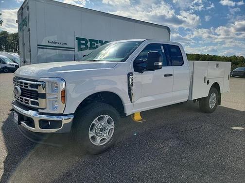 2025 Ford F-350 XLT