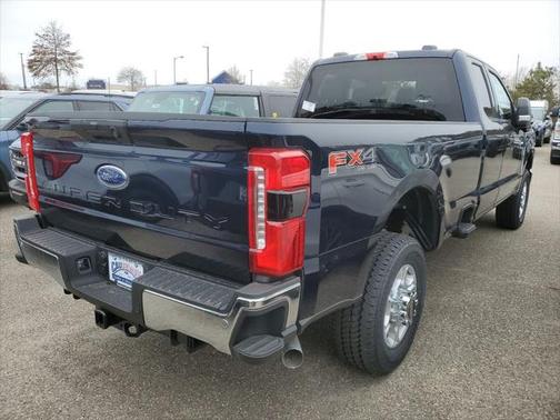 2025 Ford F-350 XLT