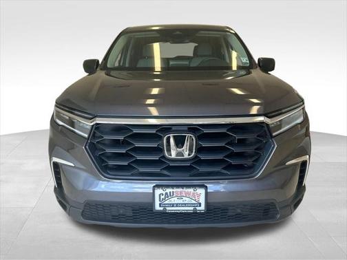 2023 Honda Pilot AWD LX