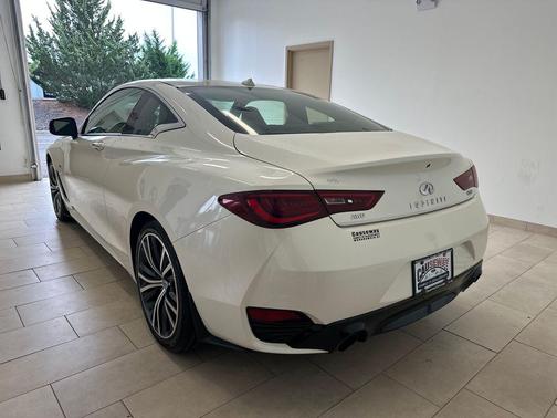 2018 INFINITI Q60 3.0T LUXE