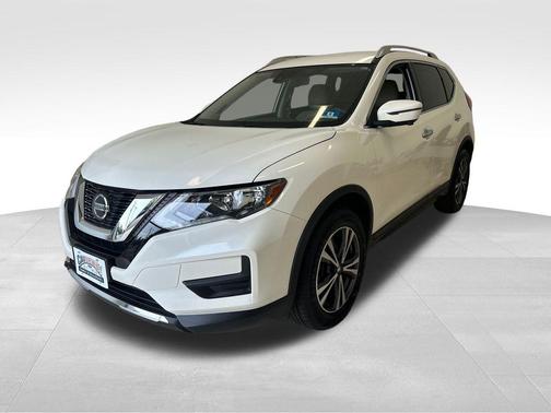 2020 Nissan Rogue SV