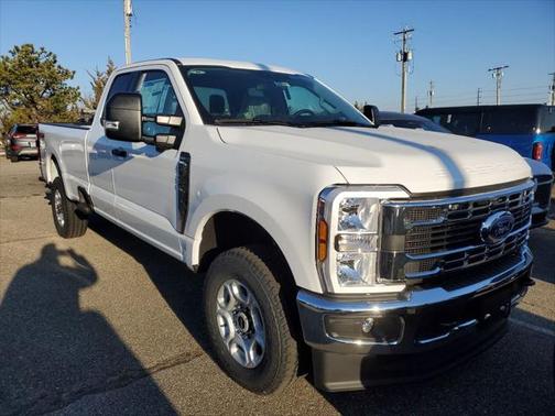 2025 Ford F-350 XLT