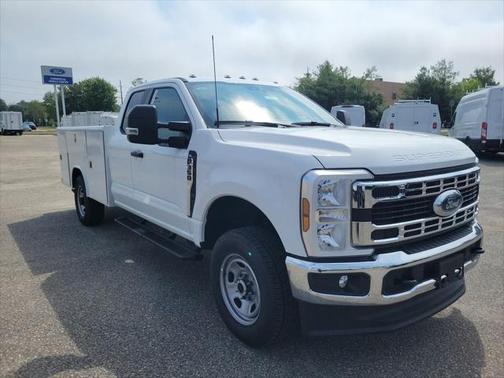2025 Ford F-350 XL