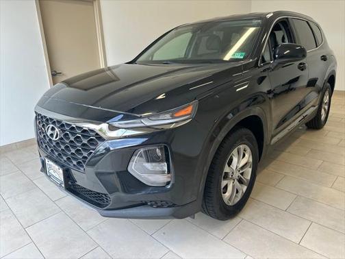 2019 Hyundai SANTA FE SE 2.4