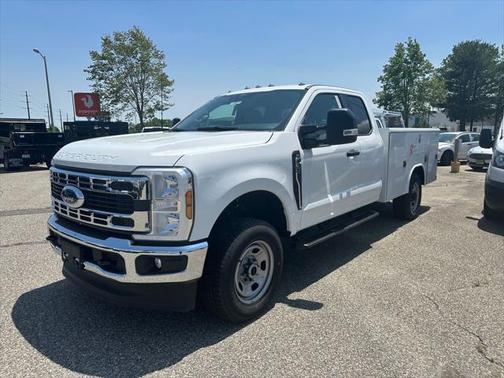 2025 Ford F-350 XL