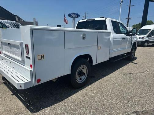 2025 Ford F-350 XL