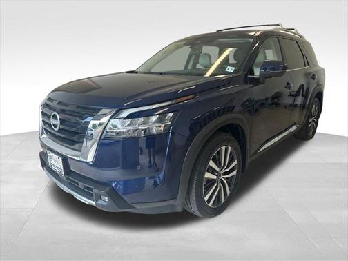 2022 Nissan Pathfinder Platinum 4WD