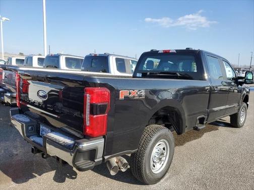 2025 Ford F-250 XL