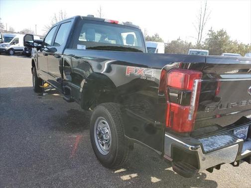 2025 Ford F-250 XL
