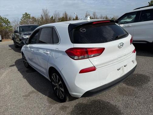 2018 Hyundai Elantra GT Base