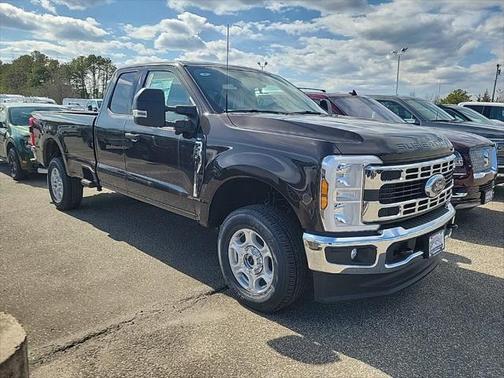 2025 Ford F-250 XLT