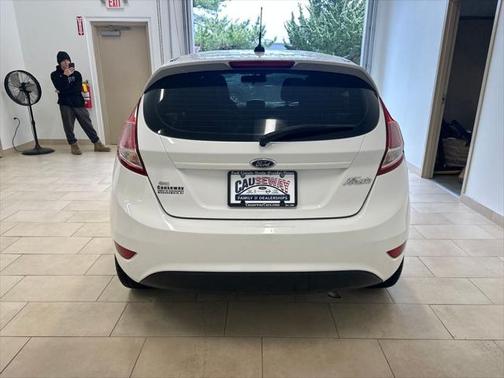 2015 Ford Fiesta SE
