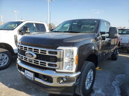 2025 Ford F-350 XLT