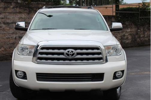 Photo 3 of 28 of 2012 Toyota Sequoia Platinum