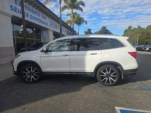 2022 Honda Pilot Touring 7-Passenger