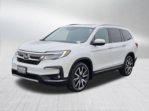 2022 Honda Pilot Touring 7-Passenger