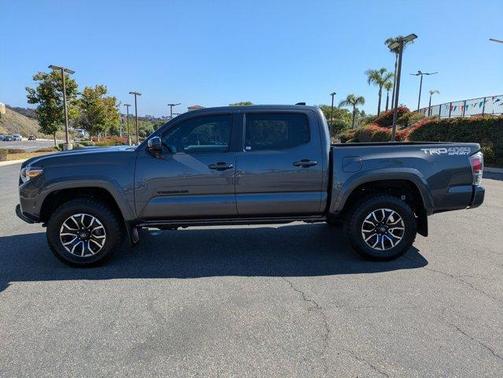 2020 Toyota Tacoma TRD Sport