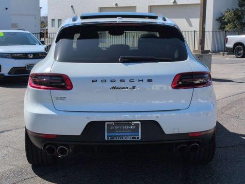 2018 Porsche Macan S