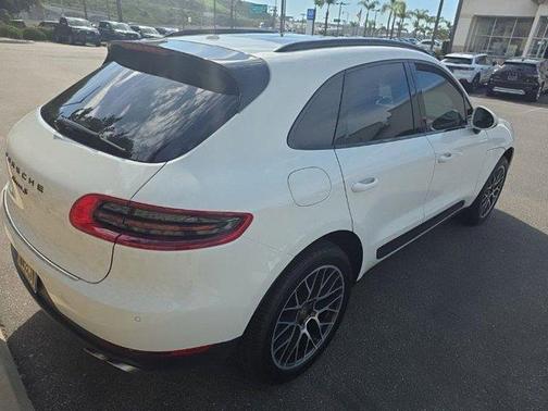 2018 Porsche Macan S