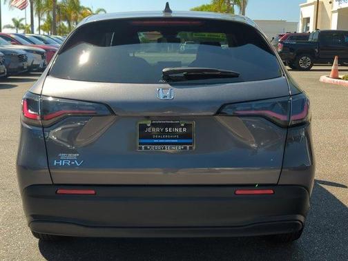 2026 Honda HR-V LX