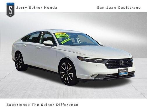 Platinum White Pearl 2026 Honda Accord Hybrid Touring