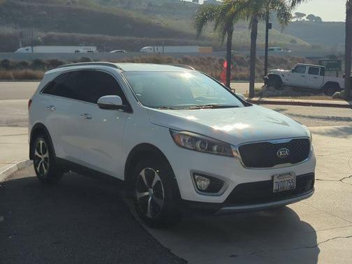 2017 Kia Sorento EX