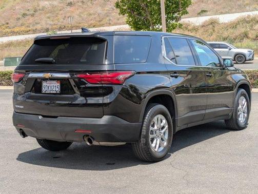 2023 Chevrolet Traverse LS