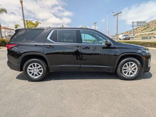 2023 Chevrolet Traverse LS