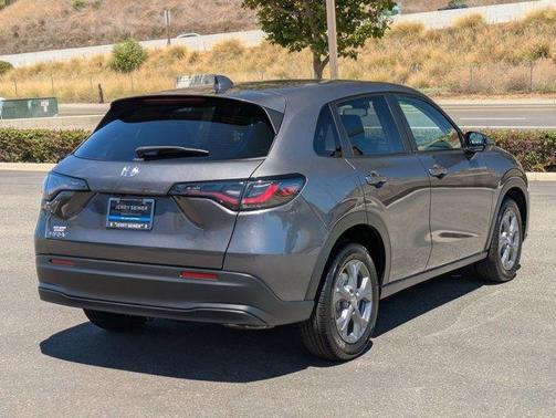 2026 Honda HR-V LX
