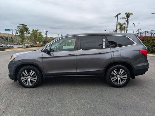 2017 Honda Pilot EX