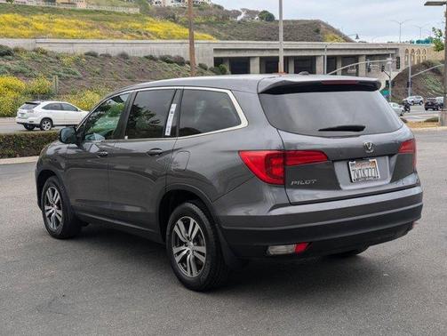 2017 Honda Pilot EX