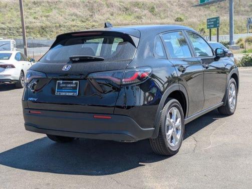 2025 Honda HR-V LX