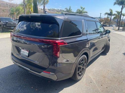 2025 Kia Carnival SX Prestige