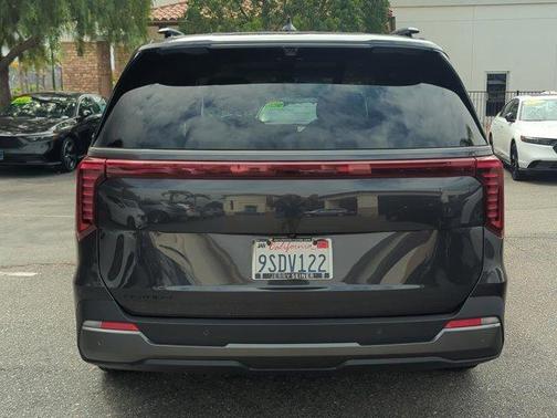 2025 Kia Carnival SX Prestige