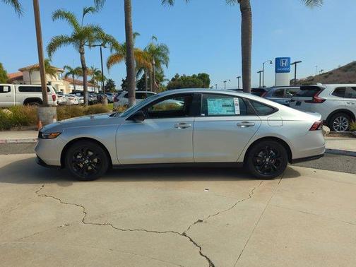 2025 Honda Accord SE