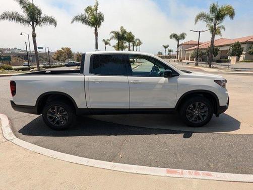 2025 Honda Ridgeline Sport
