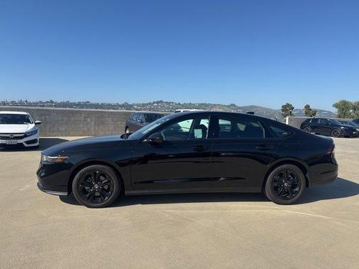 2025 Honda Accord SE