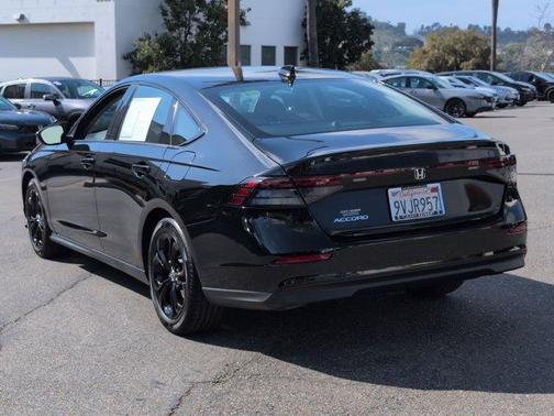 2025 Honda Accord SE