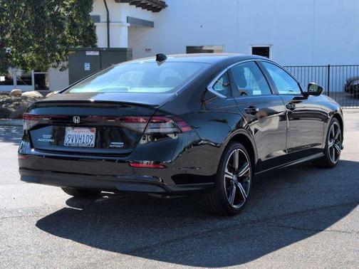 2025 Honda Accord Hybrid Sport